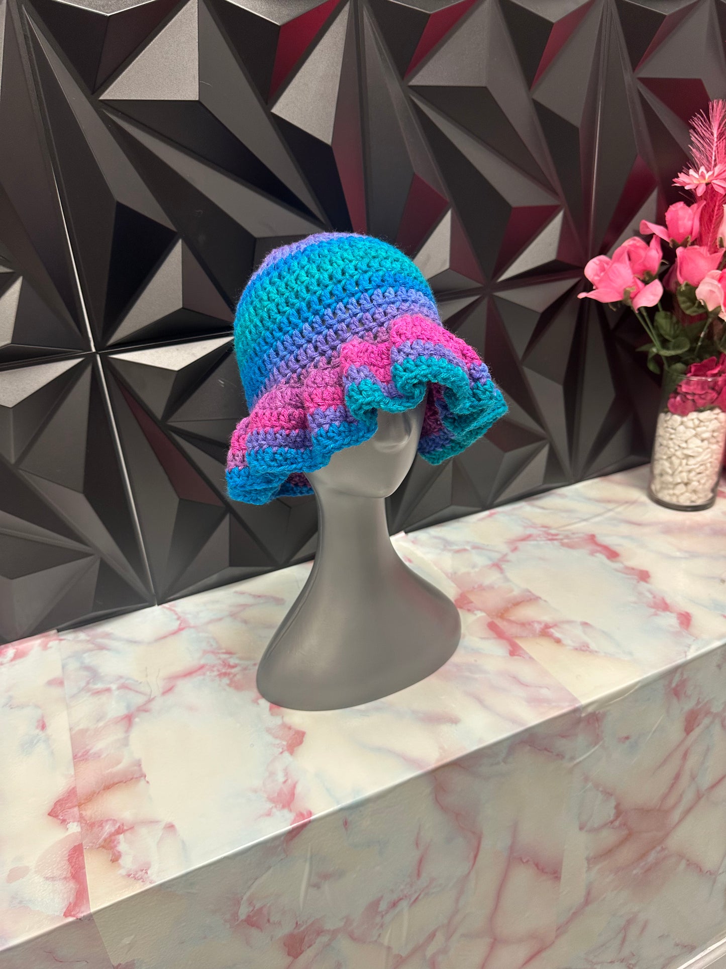 Crochet Wavy Brim Hat